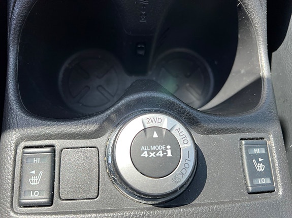 Nissan X-Trail 11 of 14