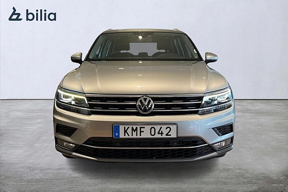 Volkswagen Tiguan 4 of 5