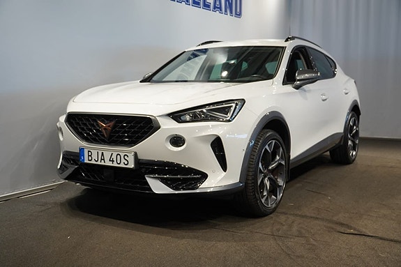 Cupra Formentor 2 of 5