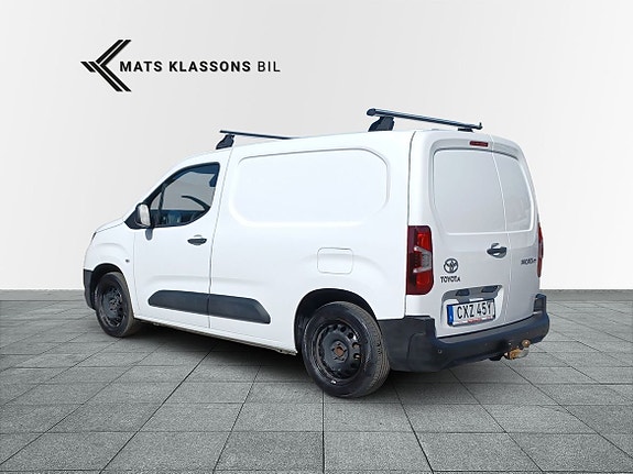 Toyota Proace City 2 of 5