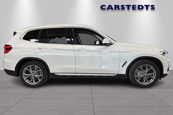 BMW X3 2 of 5
