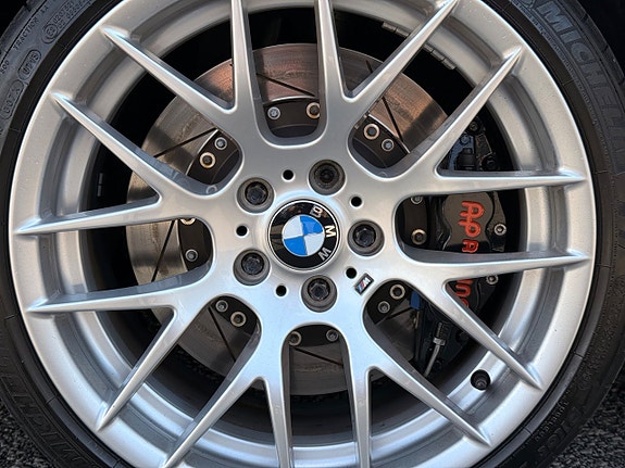 BMW 1M 19 of 29