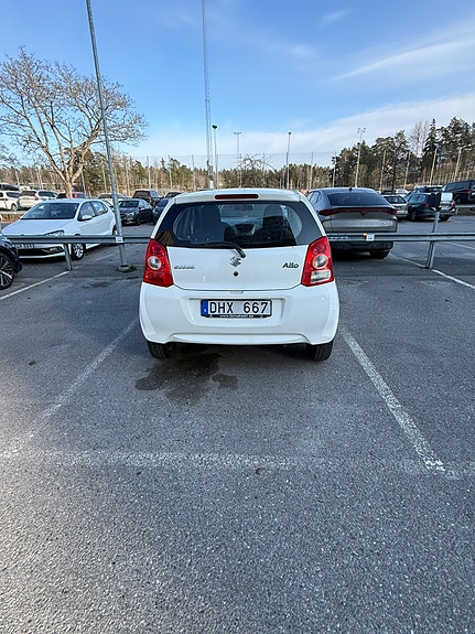 Suzuki Alto 3 of 5