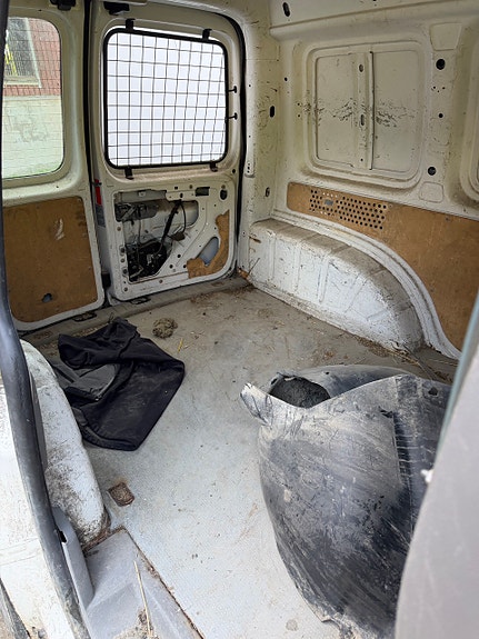 Volkswagen Caddy 5 of 5