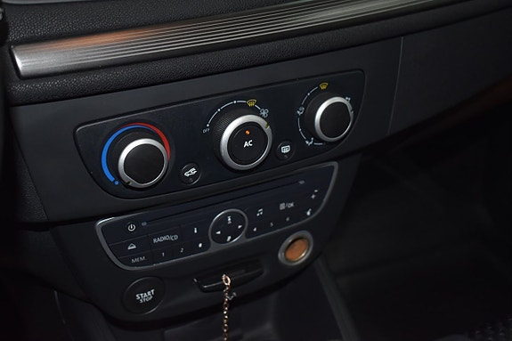 Renault Megane 8 of 10