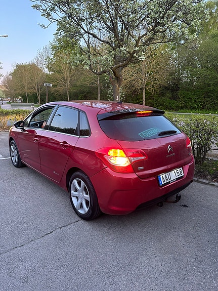 Citroen C4 6 of 9