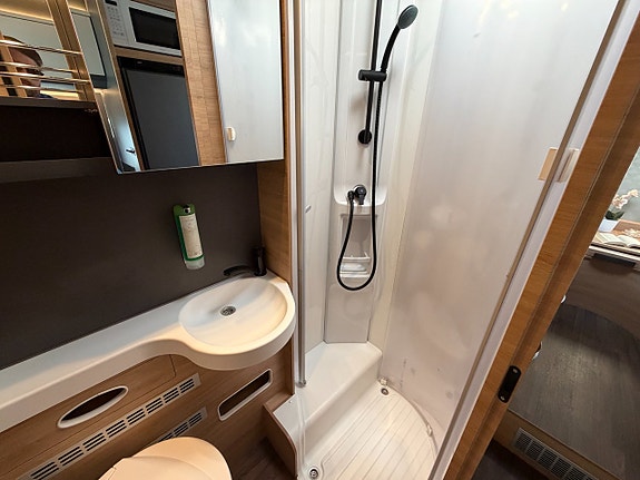 Knaus L!VE WAVE PLATINUM SELECTION 700 MEG - Långbäddar - Alde - 16 of 19
