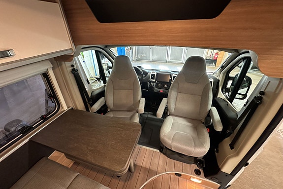 Weinsberg CARABUS 600 MQ 7 of 13