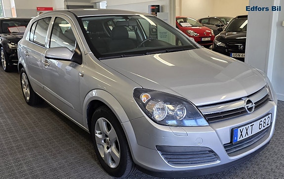 Opel Astra 4 of 12