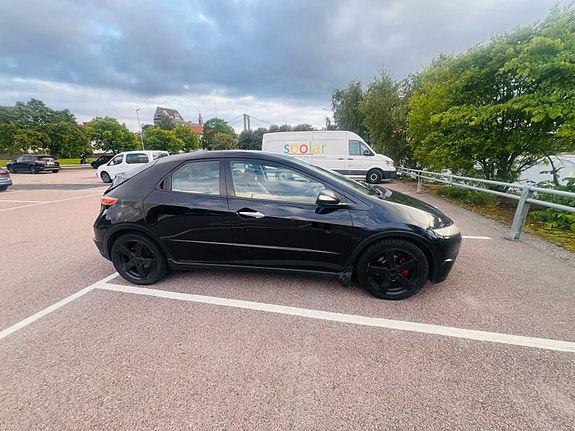 Honda Civic 3 of 5