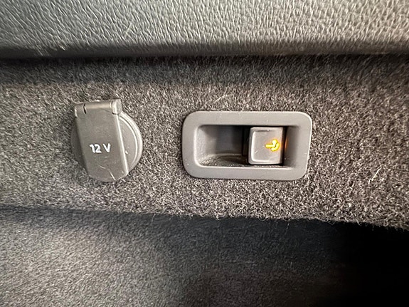 Volkswagen Passat 7 of 16