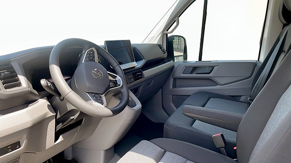 Volkswagen Crafter 8 of 15