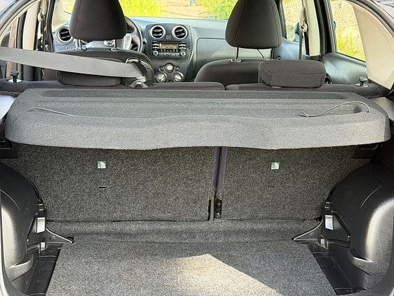 Nissan Note 12 of 16