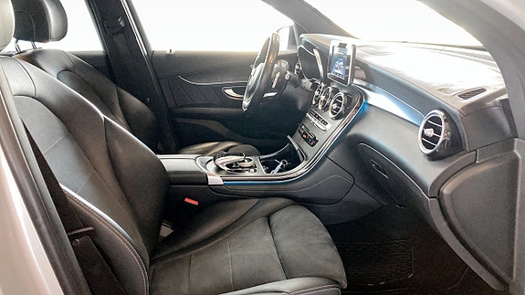 Mercedes-Benz GLC220 d 3 of 5