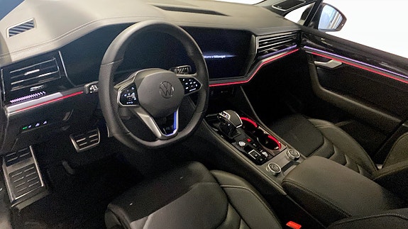 Volkswagen Touareg 7 of 13