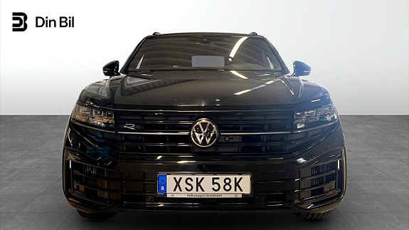 Volkswagen Touareg 4 of 5