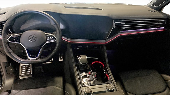 Volkswagen Touareg 10 of 13