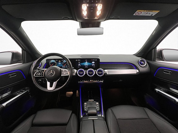 Mercedes-Benz GLB200 d 16 of 30