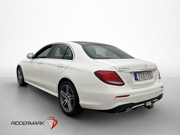 Mercedes-Benz E220 5 of 5