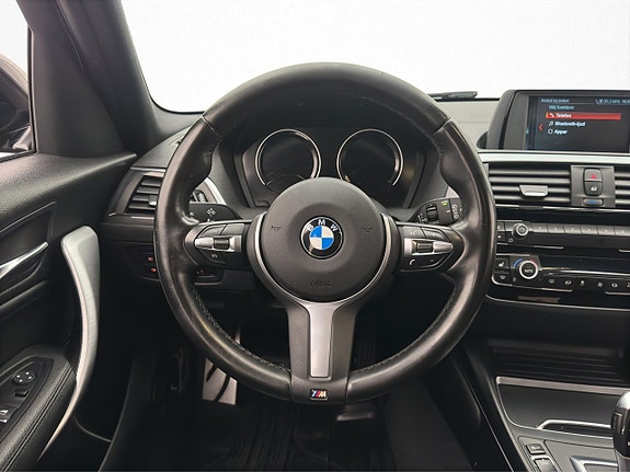 BMW 118i 11 of 28