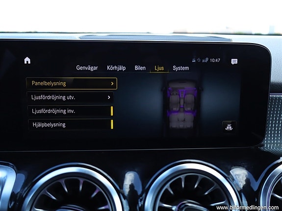 Mercedes-Benz EQB250+ 23 of 26