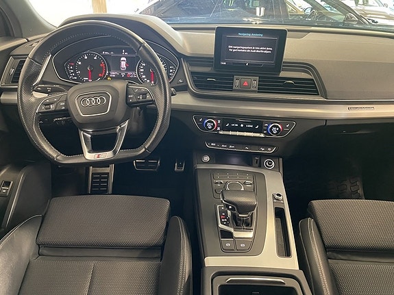 Audi Q5 14 of 23