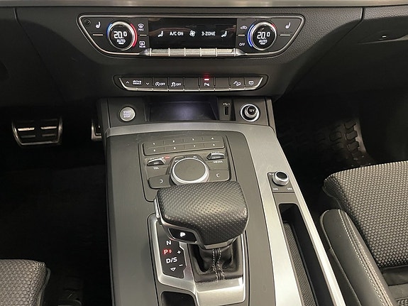 Audi Q5 21 of 23