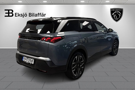 Peugeot 5008 5 of 5