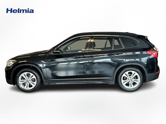BMW X1 3 of 5