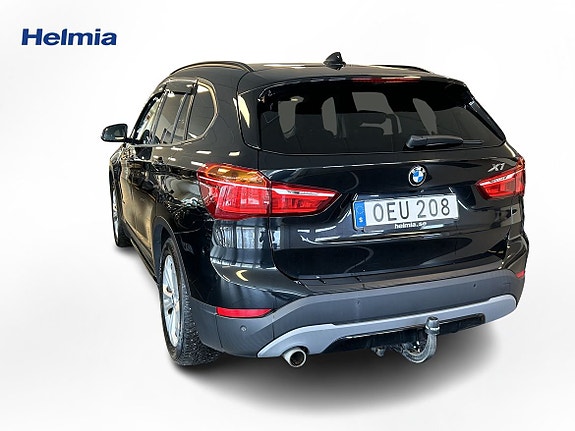 BMW X1 2 of 5