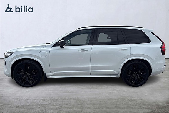 Volvo XC90 3 of 5