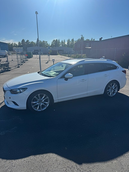 Mazda 6 2 of 5
