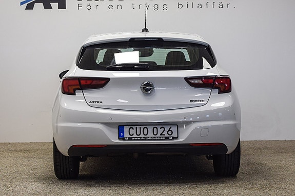 Opel Astra 5 of 5