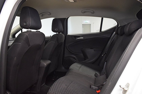 Opel Astra 21 of 23