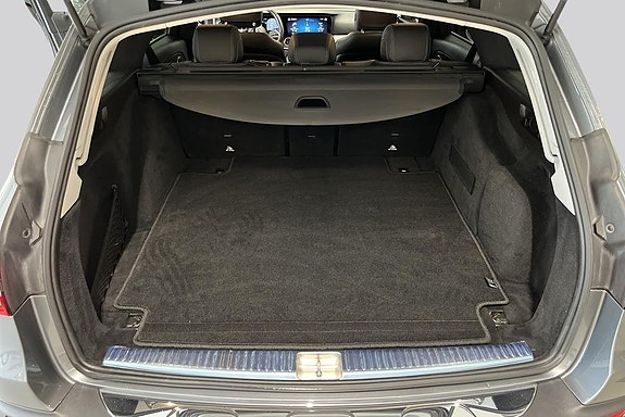 Mercedes-Benz E220 d 14 of 14