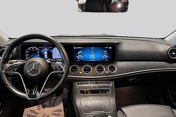 Mercedes-Benz E220 d 7 of 14