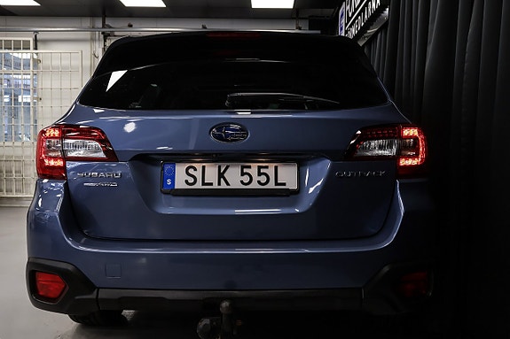 Subaru Outback 11 of 30