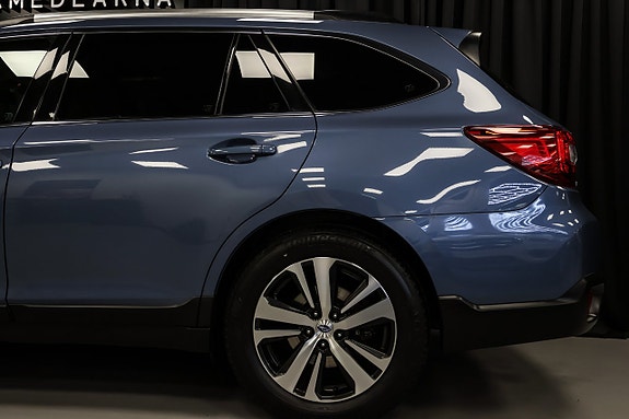 Subaru Outback 6 of 30