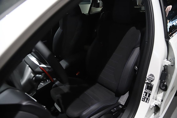 BMW M135i 9 of 12