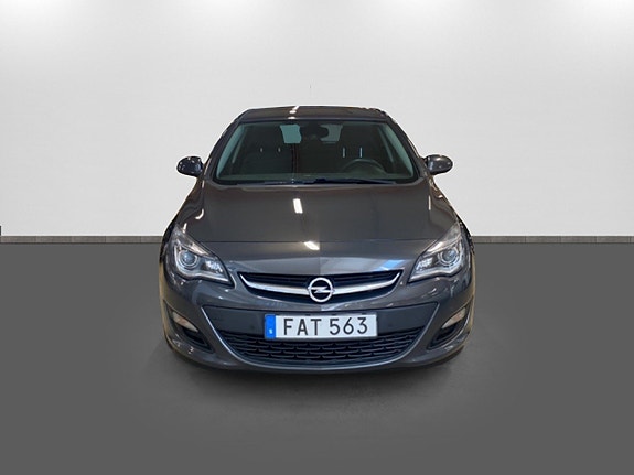 Opel Astra 2 of 5