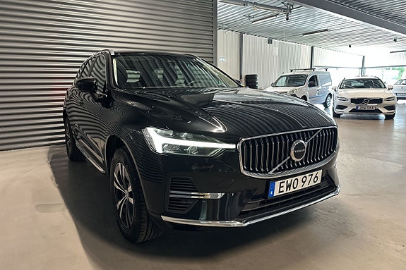 Volvo XC60 3 of 5