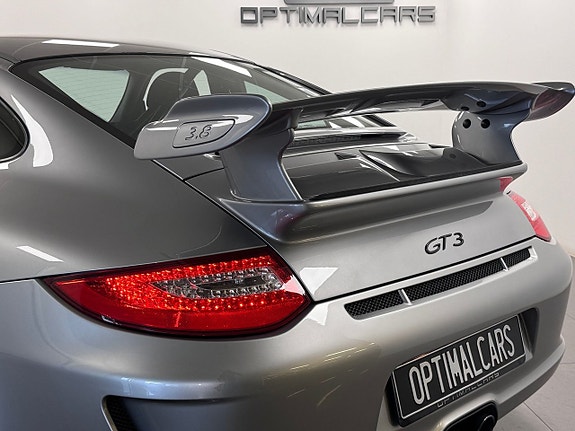 Porsche 911 18 of 20