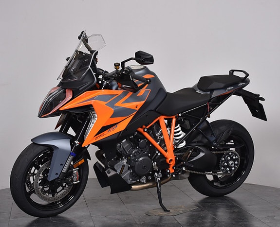 KTM 1290 SUPER DUKE GT /NYSERV / AR SLIP-ON 3 of 5