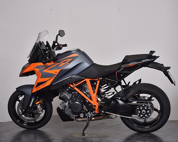 KTM 1290 SUPER DUKE GT /NYSERV / AR SLIP-ON 4 of 5