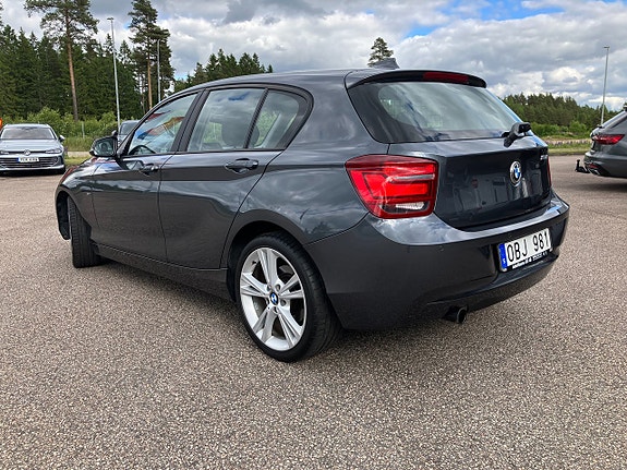 BMW 118d 6 of 19