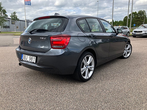 BMW 118d 8 of 19