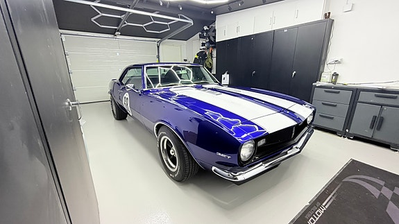 Chevrolet Camaro 3 of 5