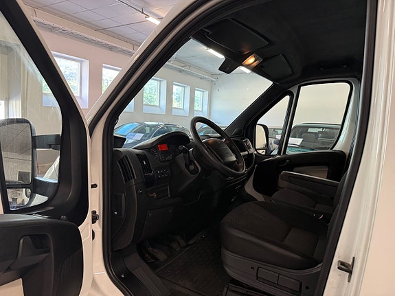Peugeot Boxer 6 of 11