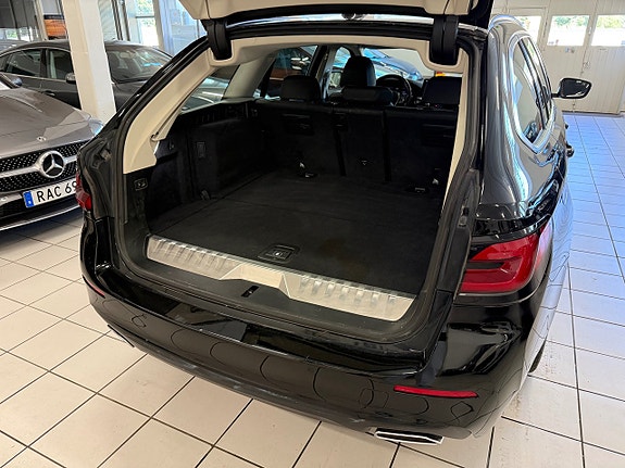 BMW 530e 22 of 23