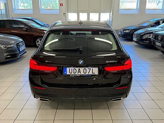 BMW 530e 4 of 23
